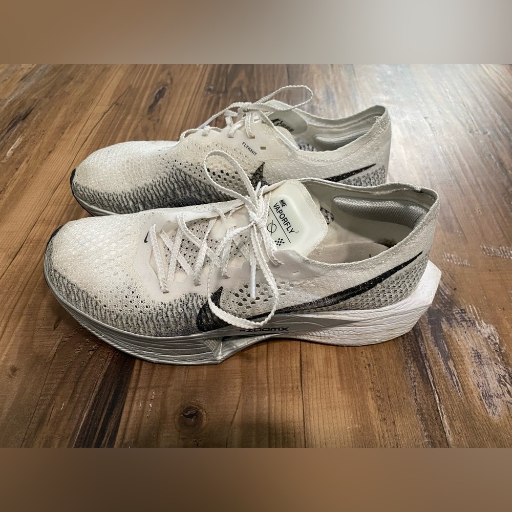 Nike Zoomx Vaporfly 3 men’s size 9.5
